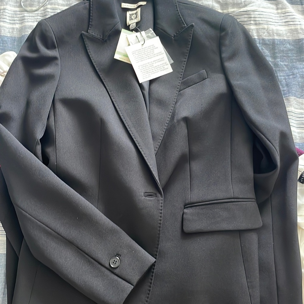 Anne Klein 2 piece suit